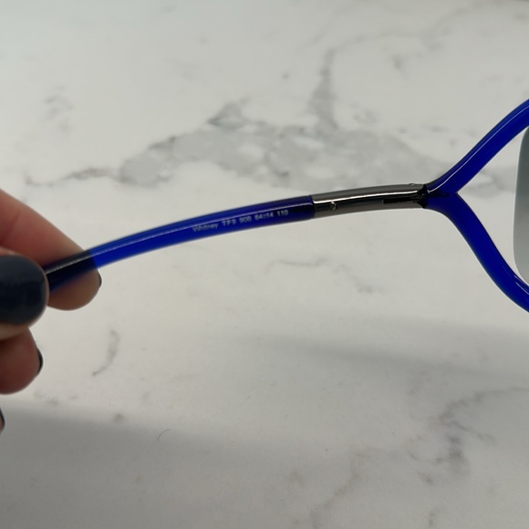 Tom Ford Sunglasses - Picture 10 of 15